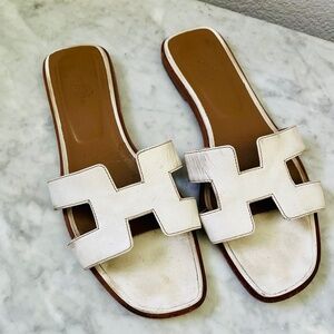 Hermes Oran "H" White Flat Sandals Size 41